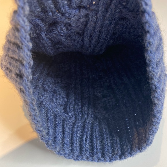 HAND KNIT 100% MERINO WOOL TUQUE WINTER HAT BEANIE HAS STRETCH - Picture 5 of 7